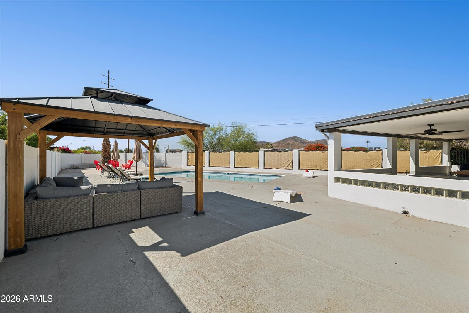 1720 W SUNNYSLOPE Lane, Phoenix, AZ 85021 — photo 47 of 54