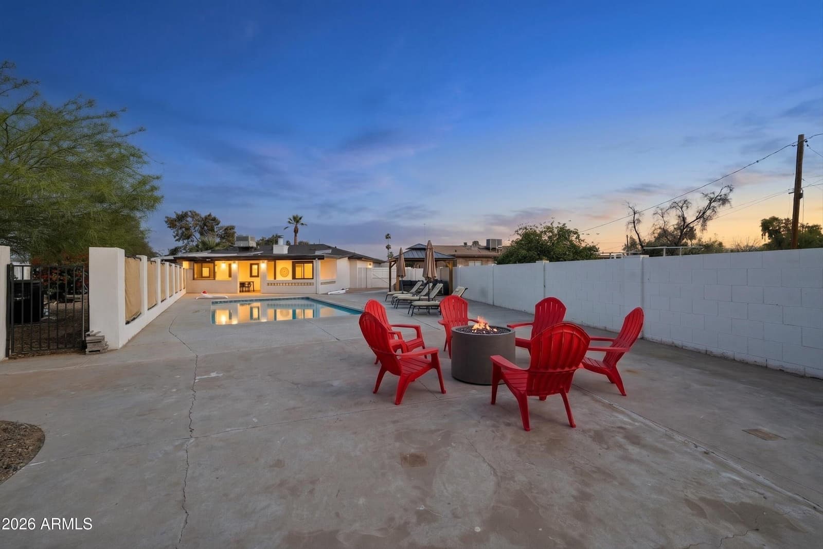 1720 W SUNNYSLOPE Lane, Phoenix, AZ 85021 — photo 52 of 54