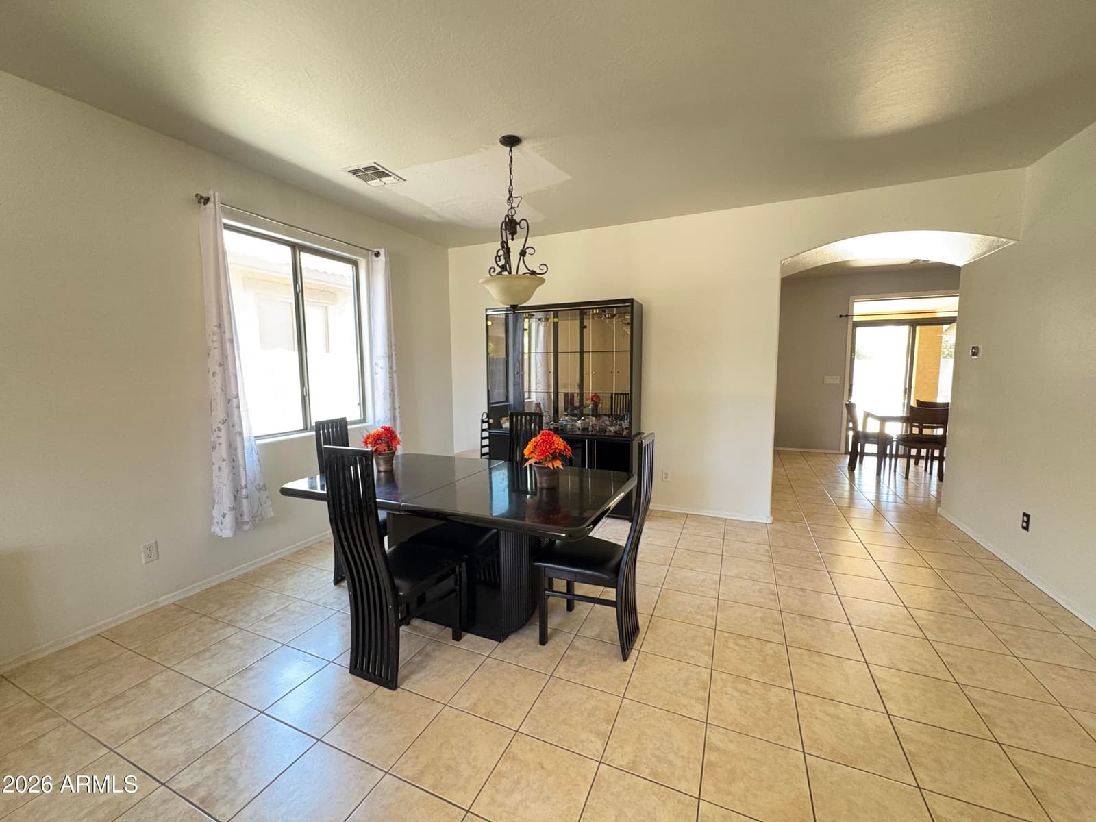 962 E SADDLEBACK Place, San Tan Valley, AZ 85143 — photo 6 of 18