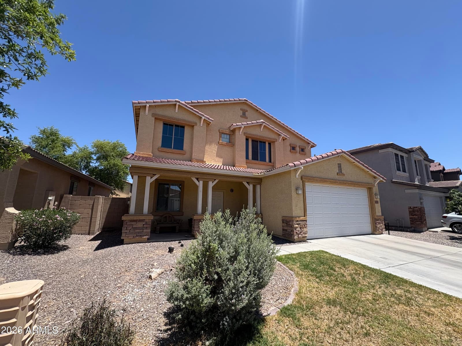 962 E SADDLEBACK Place, San Tan Valley, AZ 85143 — photo 2 of 18