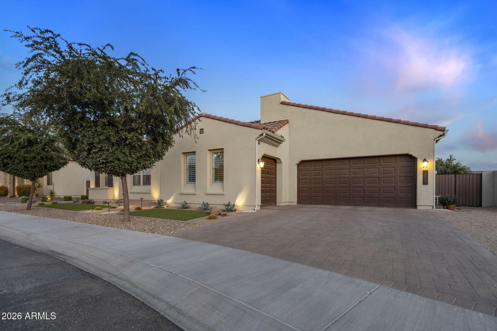 1823 E WATFORD Court, Gilbert, AZ 85298 — photo 3 of 39