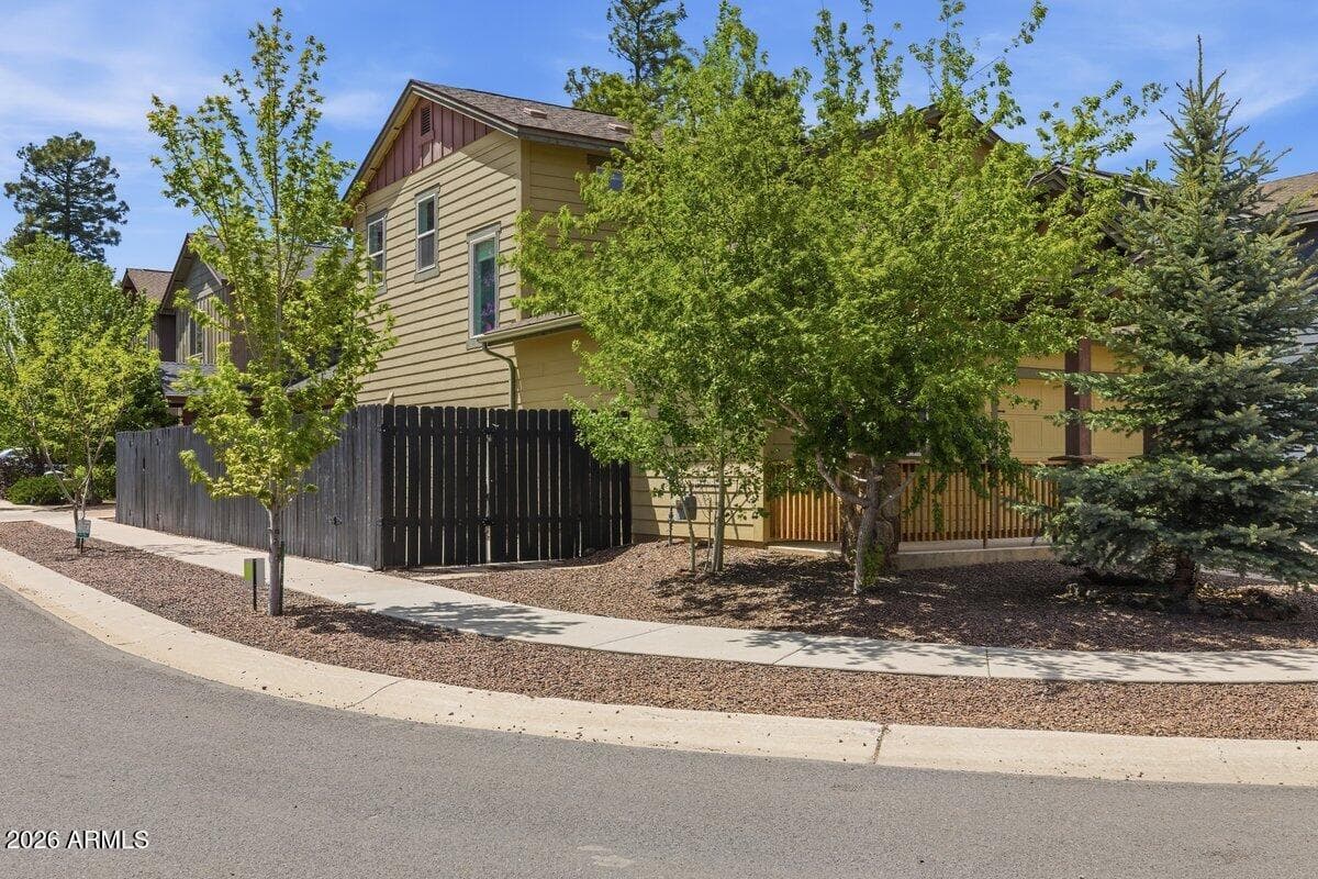 2797 W PICO DEL MONTE Circle, Flagstaff, AZ 86001 — photo 1 of 24