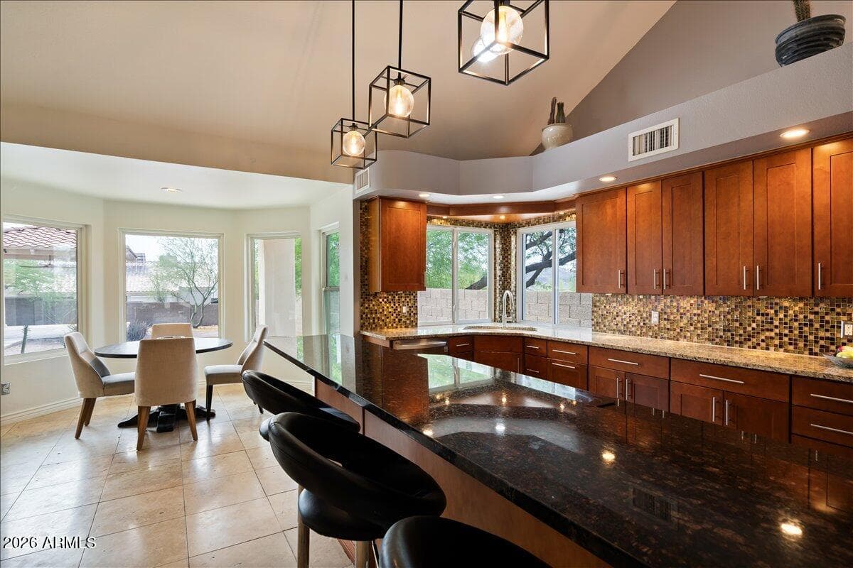 1221 E CLAIRE Drive, Phoenix, AZ 85022 — photo 14 of 52
