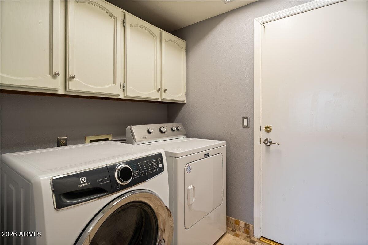 1221 E CLAIRE Drive, Phoenix, AZ 85022 — photo 40 of 52
