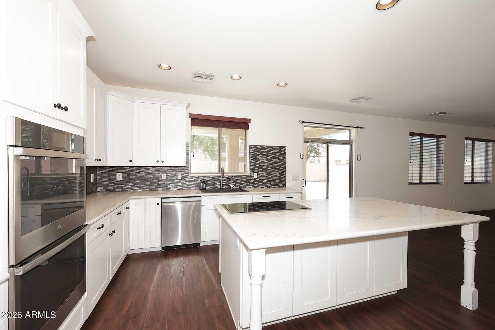 43671 W KNAUSS Drive, Maricopa, AZ 85138 — photo 11 of 62