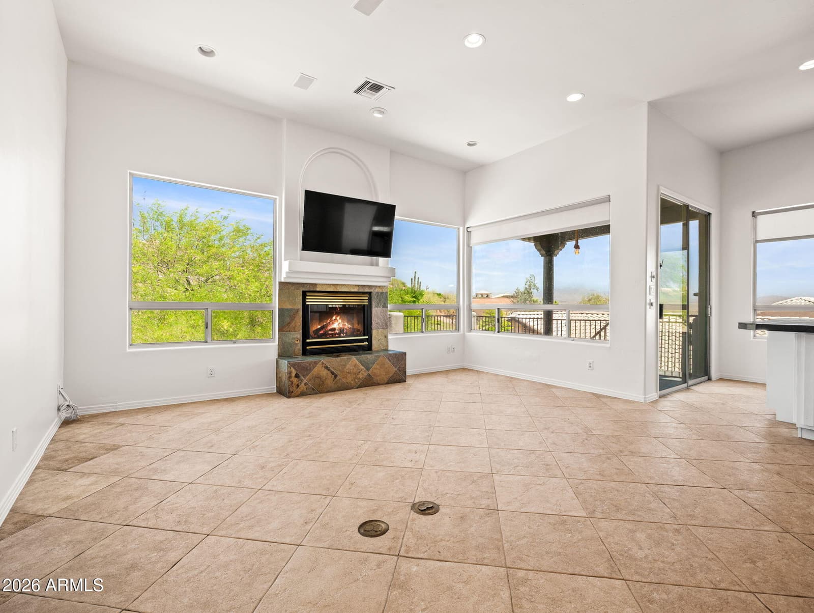15848 E JERICHO Drive, Fountain Hills, AZ 85268 — photo 7 of 55