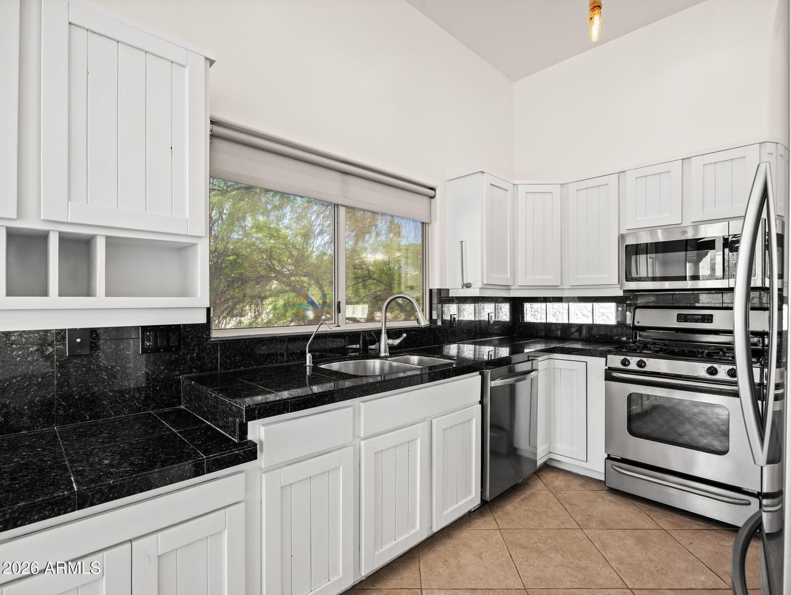 15848 E JERICHO Drive, Fountain Hills, AZ 85268 — photo 13 of 55