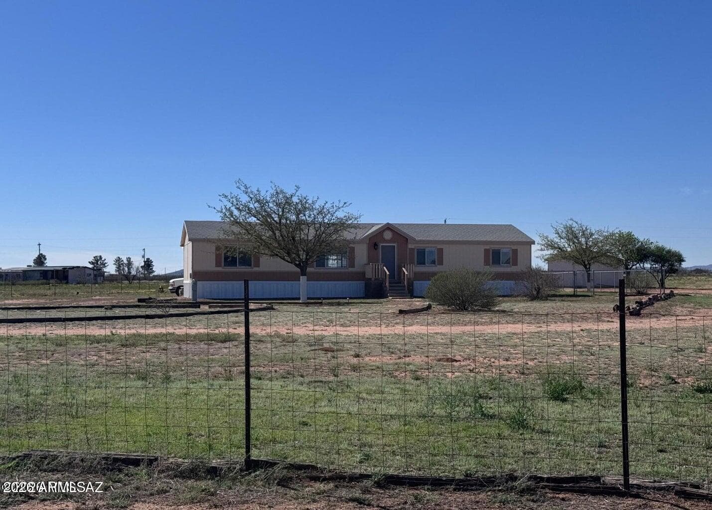 334 E Cochise Way 644, Cochise, AZ 85606 — photo 1 of 50