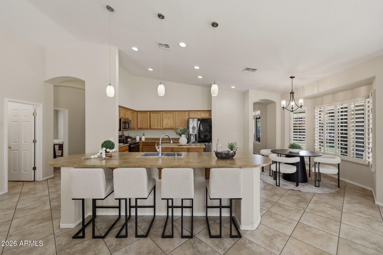 8216 W CROCUS Drive, Peoria, AZ 85381 — photo 17 of 72