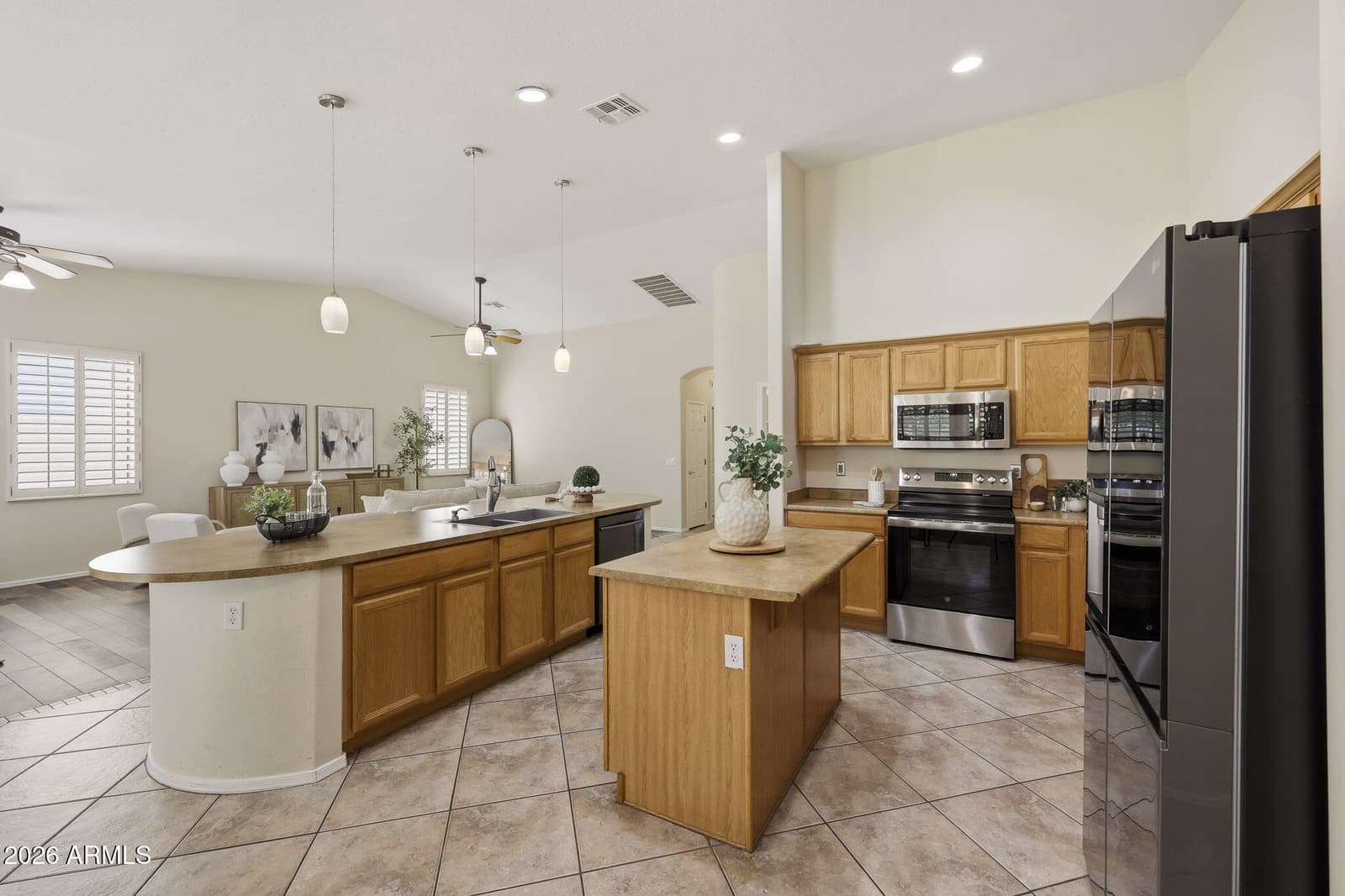 8216 W CROCUS Drive, Peoria, AZ 85381 — photo 19 of 72