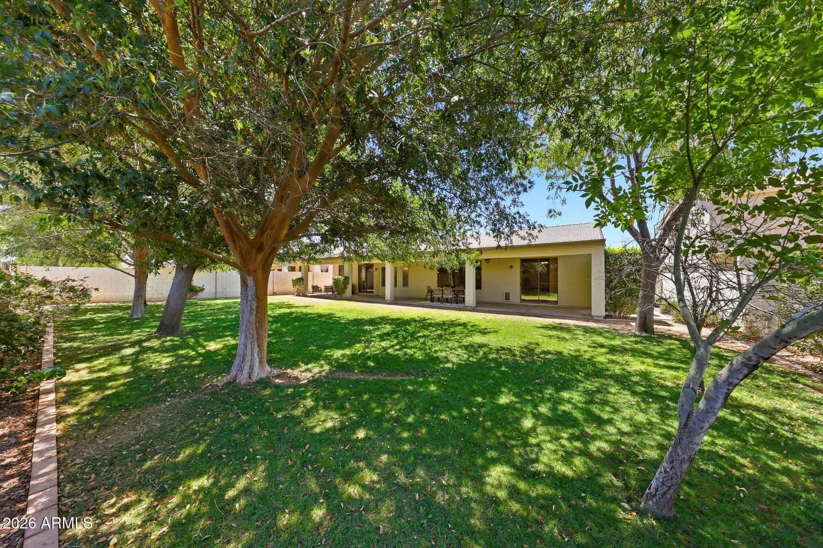 8216 W CROCUS Drive, Peoria, AZ 85381 — photo 2 of 72