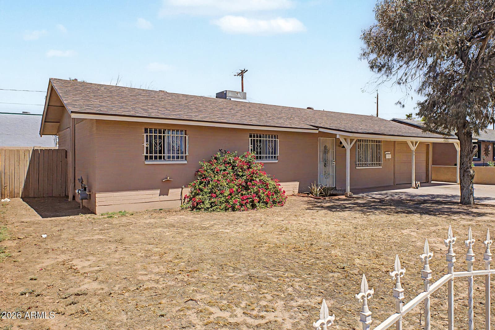 737 S ELM, Mesa, AZ 85202 — photo 3 of 38