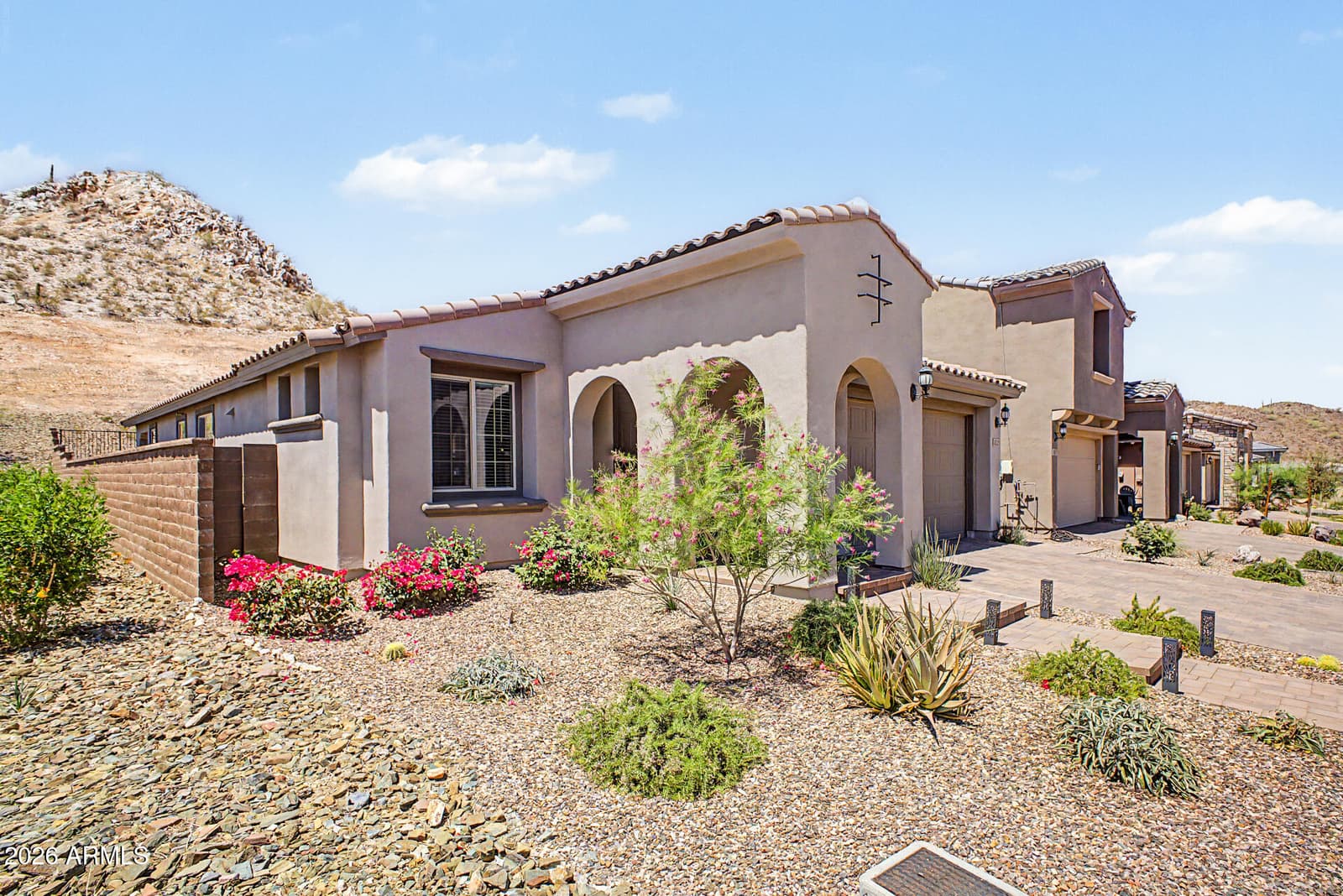 13529 W CALLE DE POMPAS, Peoria, AZ 85383 — photo 1 of 30