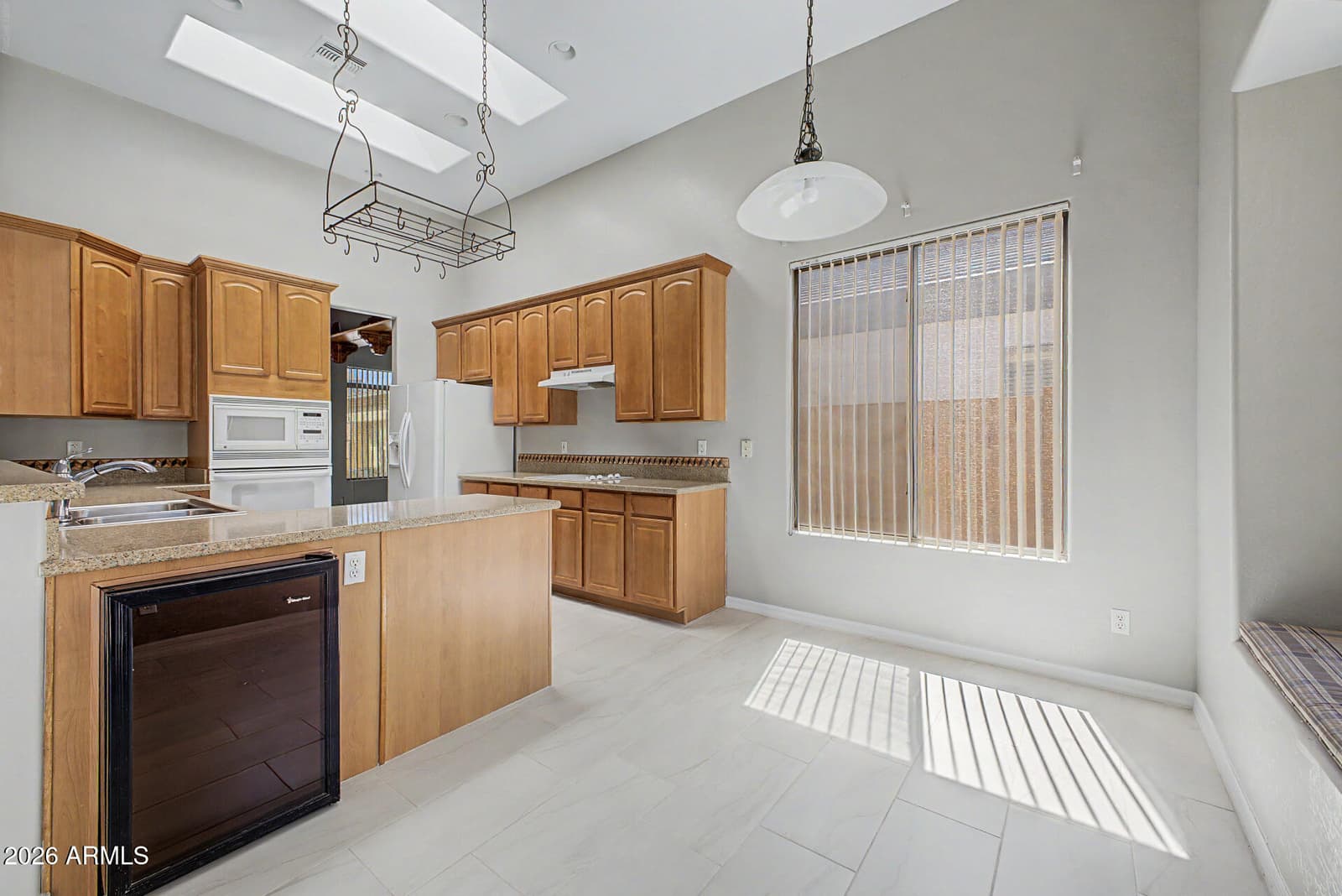 6602 W ANDREA Drive, Phoenix, AZ 85083 — photo 9 of 34