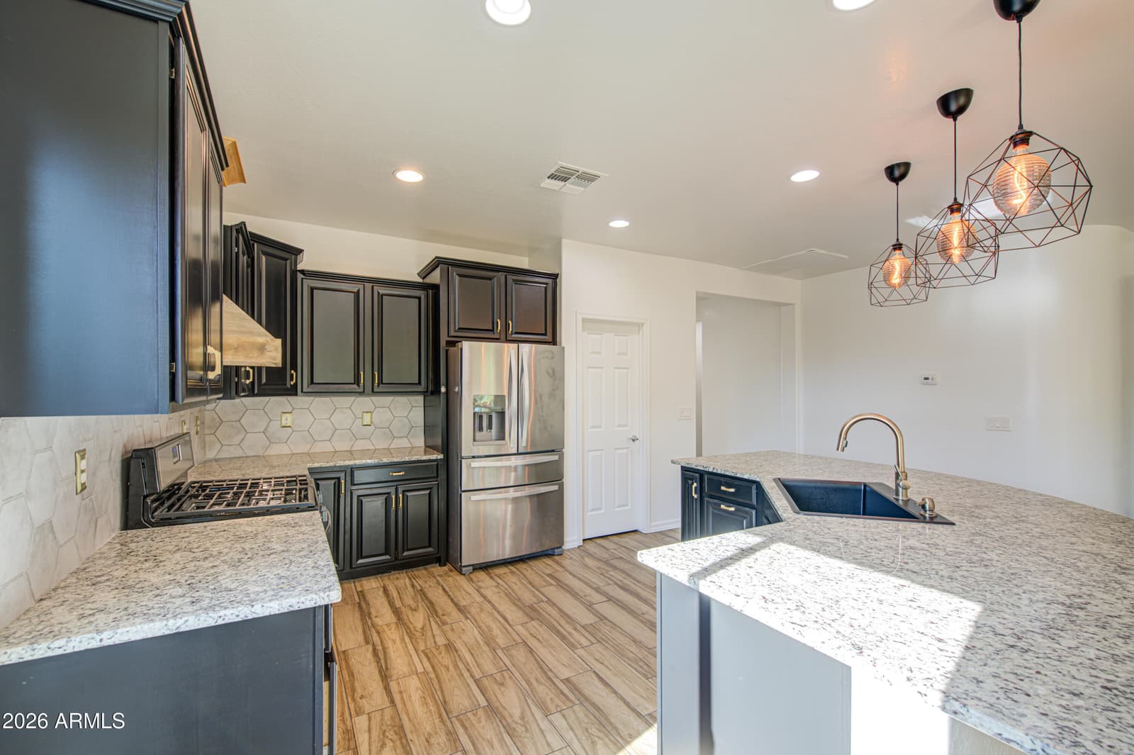 26119 W WAHALLA Lane, Buckeye, AZ 85396 — photo 11 of 48