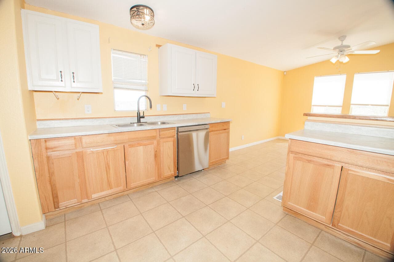 1287 N CAMINO SAN RAFAEL, Tombstone, AZ 85638 — photo 11 of 23