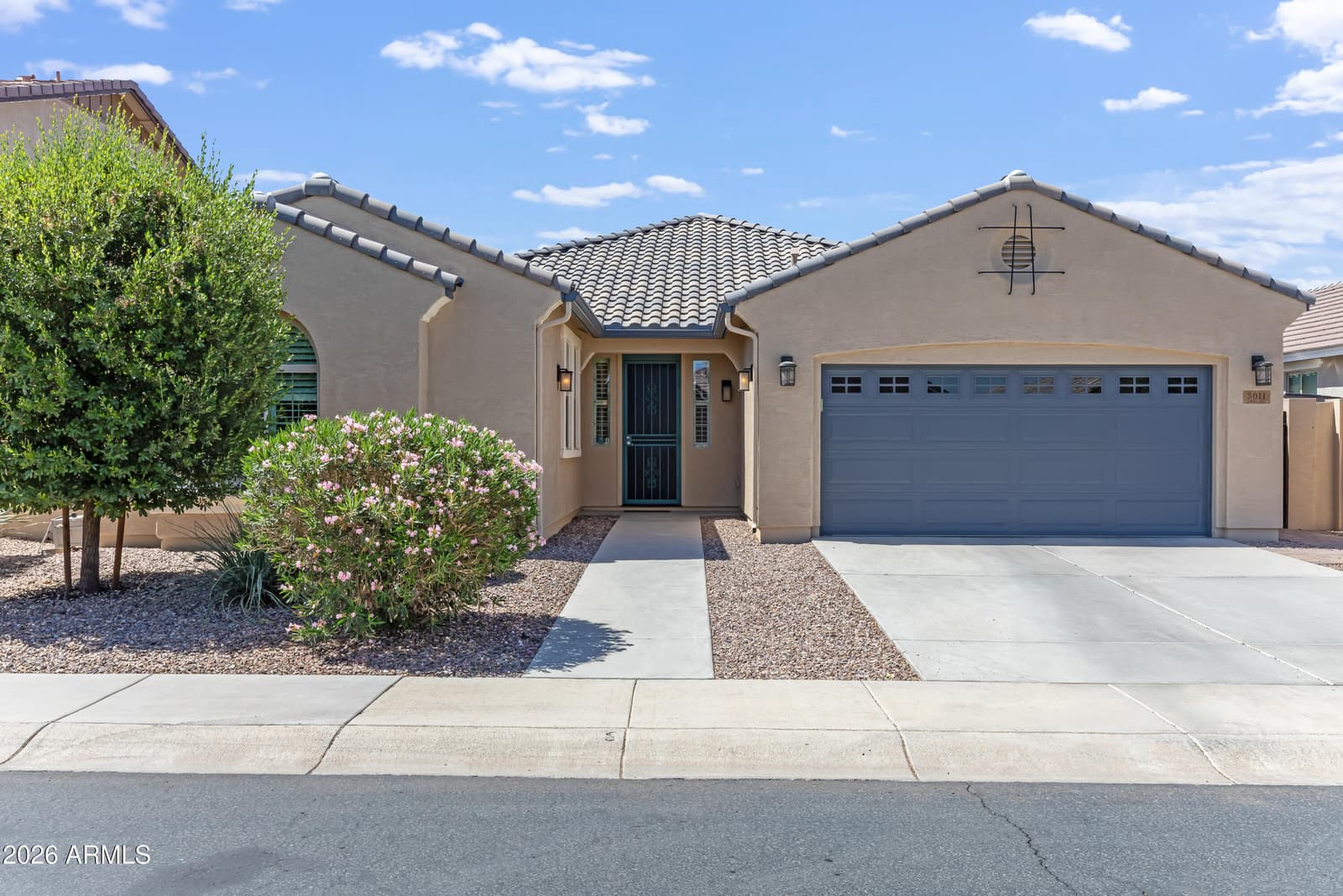 3011 E QUENTON Street, Mesa, AZ 85213 — photo 2 of 27