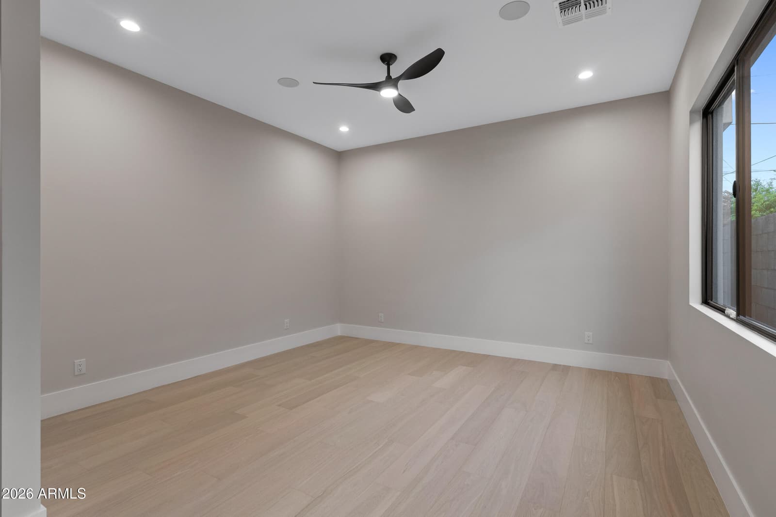4422 E ROMA Avenue, Phoenix, AZ 85018 — photo 19 of 72