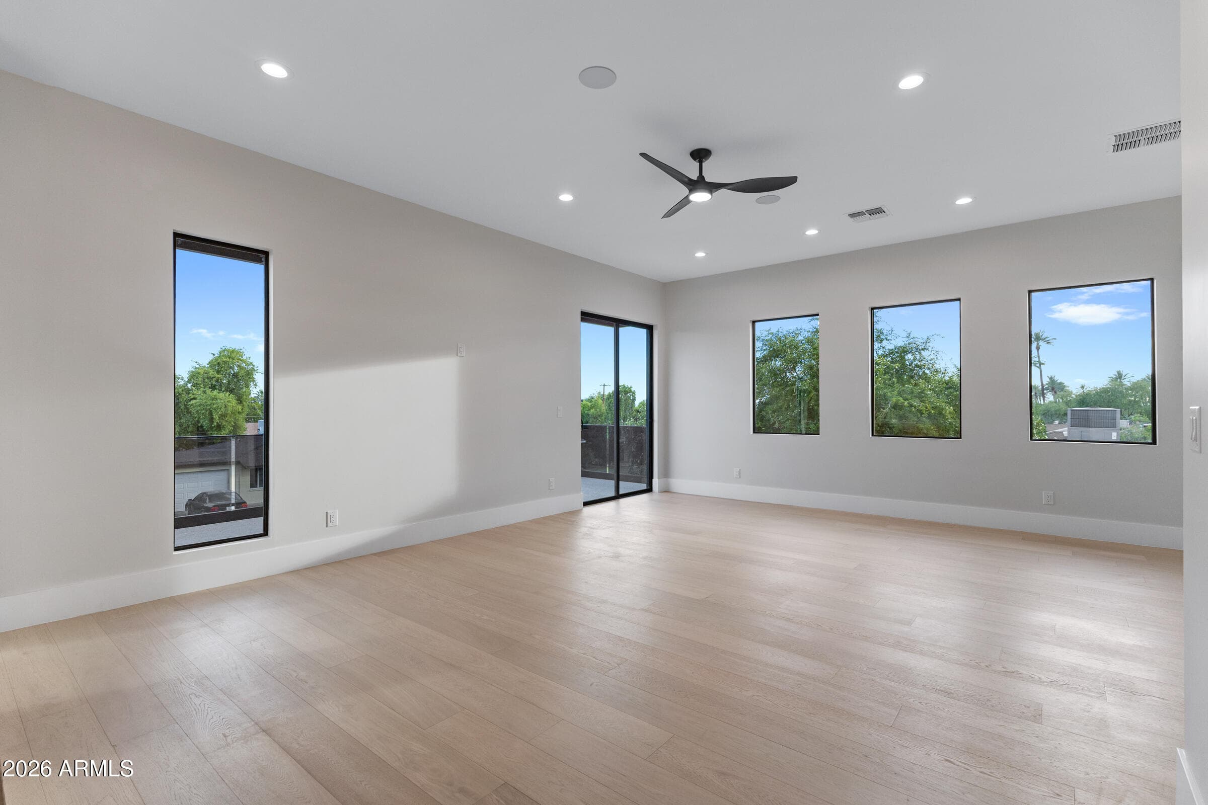 4422 E ROMA Avenue, Phoenix, AZ 85018 — photo 25 of 72