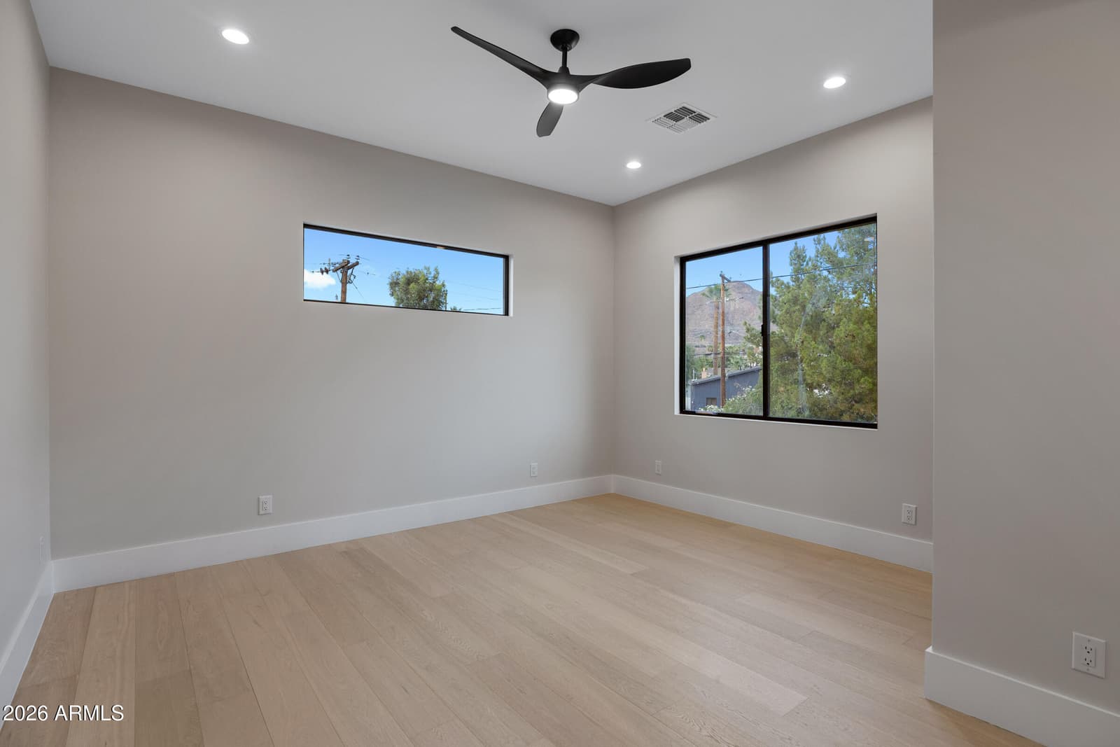 4422 E ROMA Avenue, Phoenix, AZ 85018 — photo 32 of 72