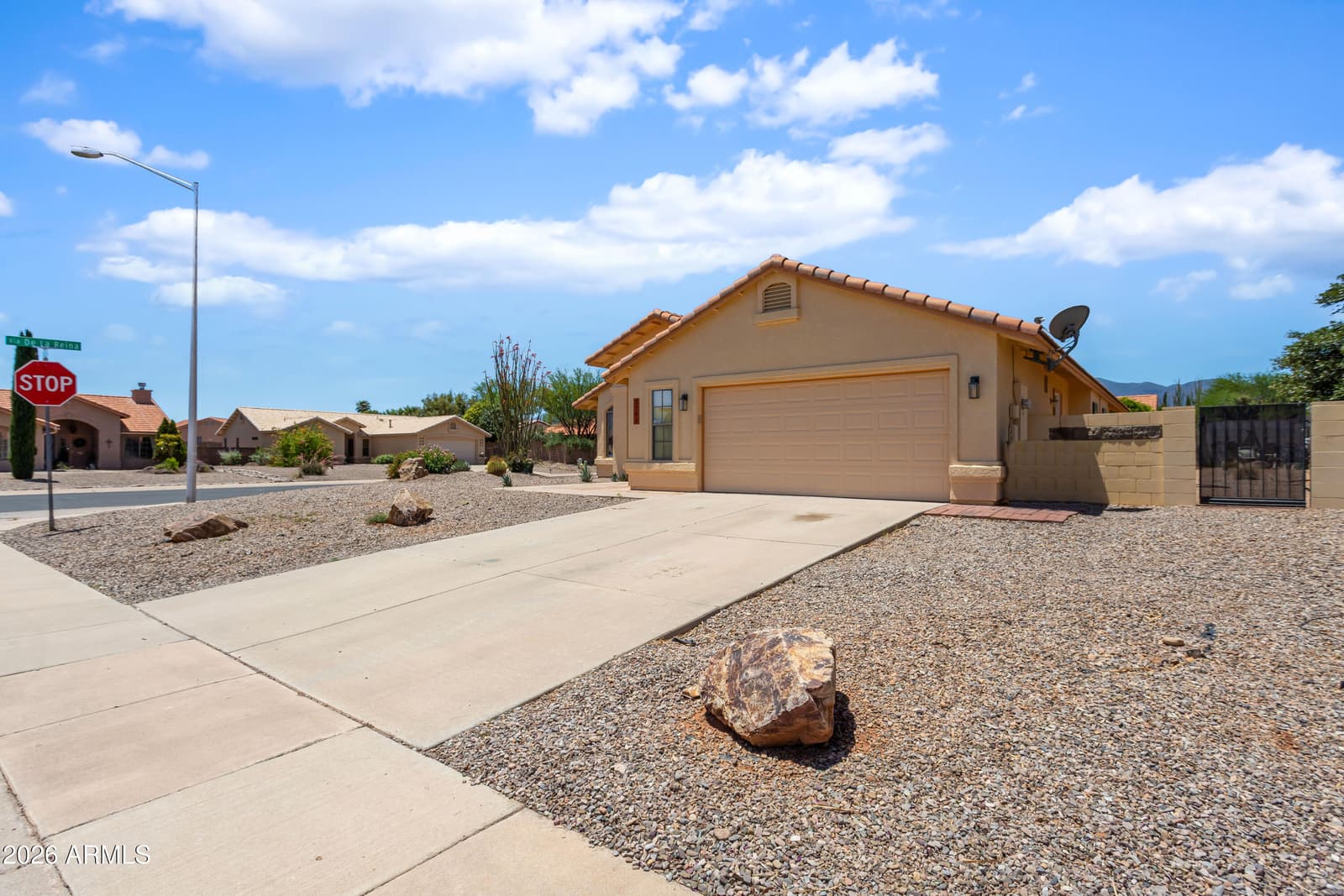 3792 VIA LAS PAMPAS, Sierra Vista, AZ 85650 — photo 2 of 46