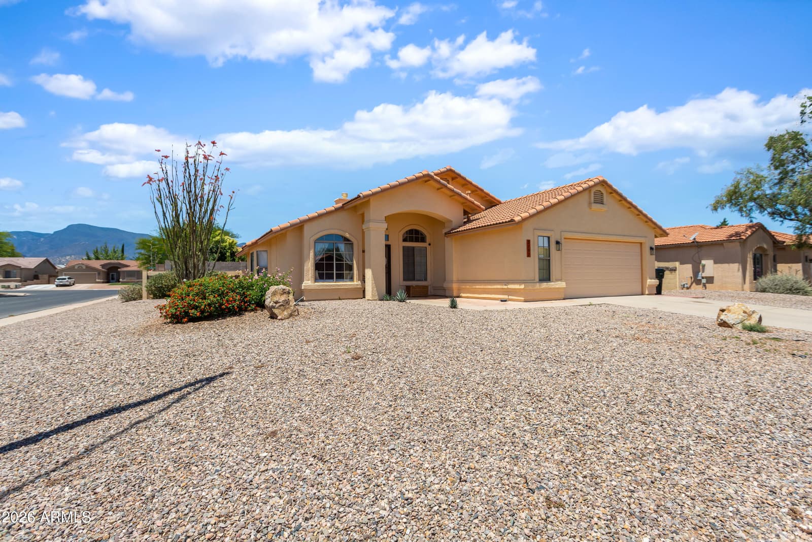 3792 VIA LAS PAMPAS, Sierra Vista, AZ 85650 — photo 3 of 46