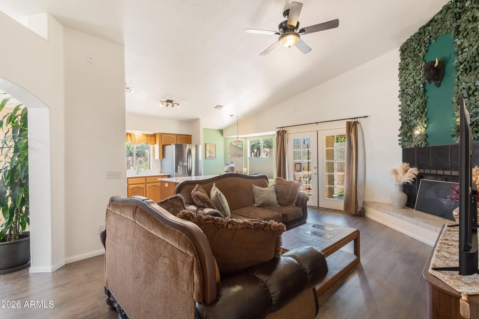 3792 VIA LAS PAMPAS, Sierra Vista, AZ 85650 — photo 17 of 46