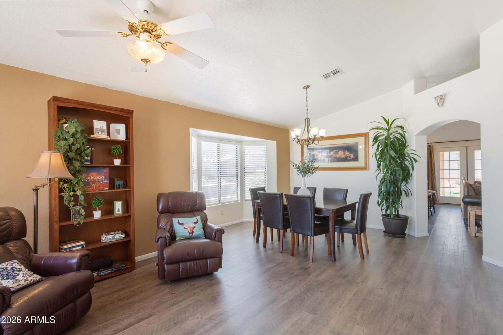 3792 VIA LAS PAMPAS, Sierra Vista, AZ 85650 — photo 5 of 46