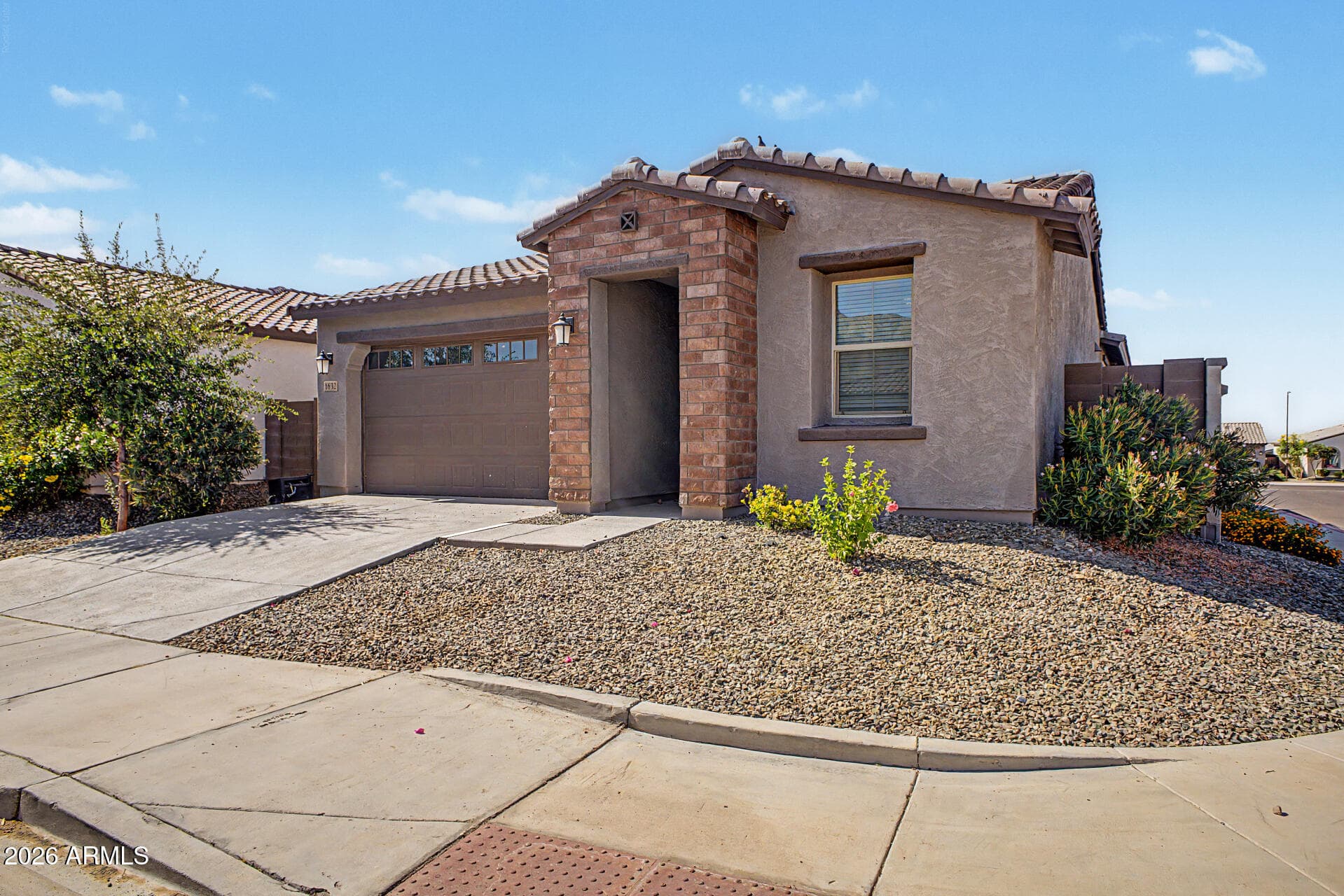 1632 W PIEDMONT Road, Phoenix, AZ 85041 — photo 3 of 36