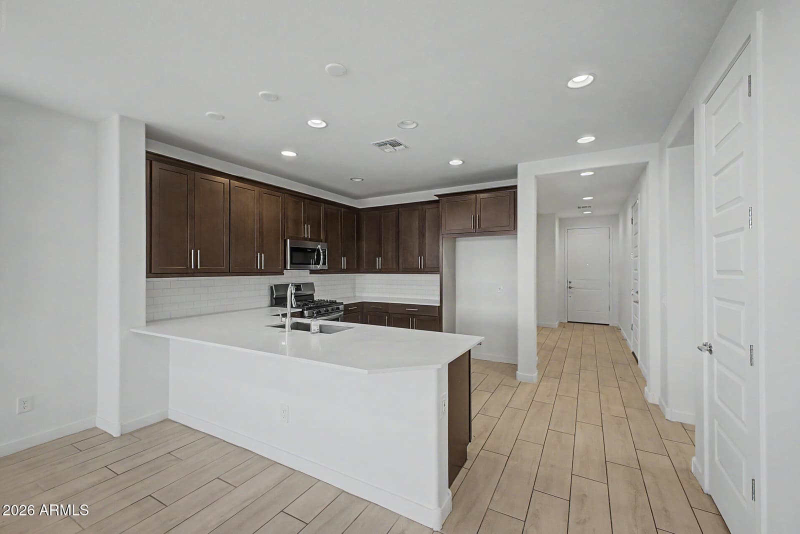 1632 W PIEDMONT Road, Phoenix, AZ 85041 — photo 10 of 36