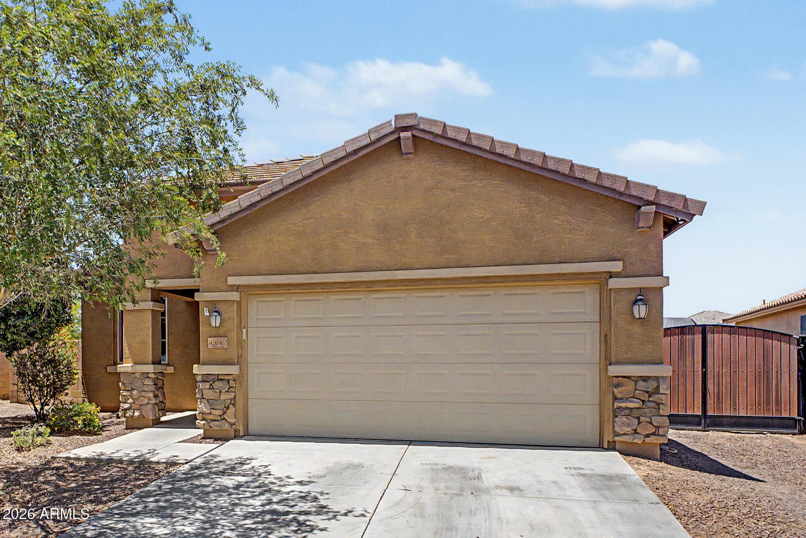 42050 W RAMONA Street, Maricopa, AZ 85138 — photo 4 of 59