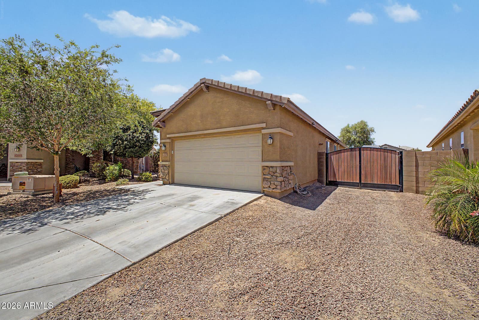 42050 W RAMONA Street, Maricopa, AZ 85138 — photo 6 of 59