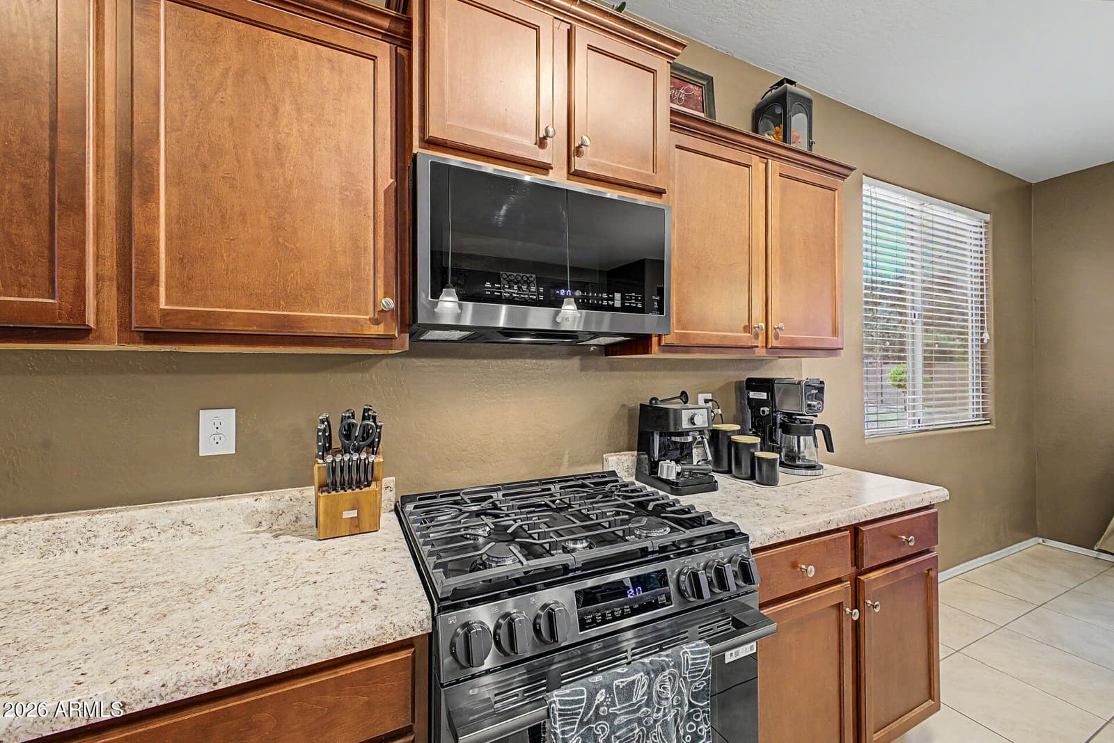 42050 W RAMONA Street, Maricopa, AZ 85138 — photo 20 of 59