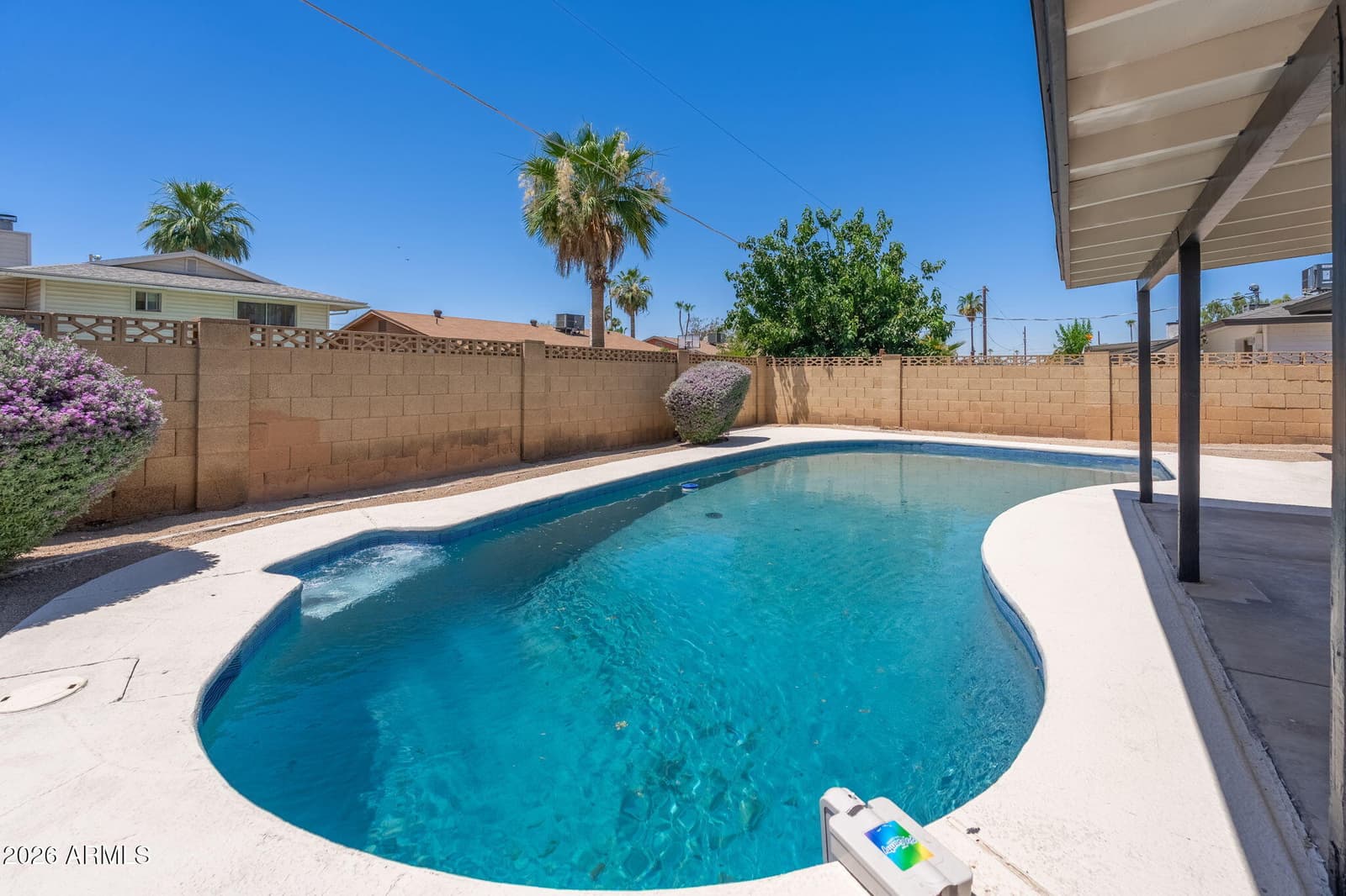 4201 W LUKE Avenue, Phoenix, AZ 85019 — photo 4 of 34