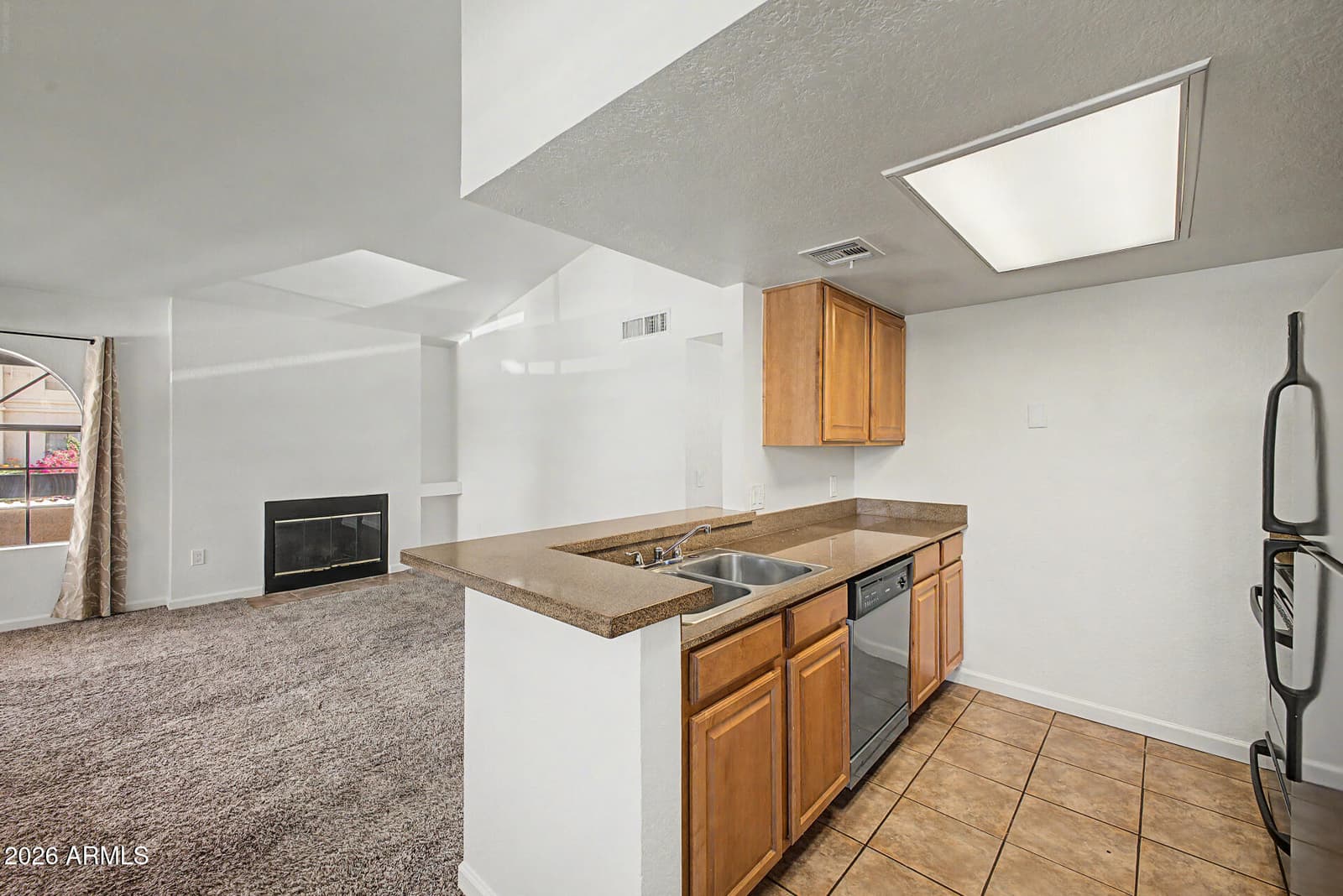 101 S PLAYERS CLUB Drive 22201, Tucson, AZ 85745 — photo 12 of 32
