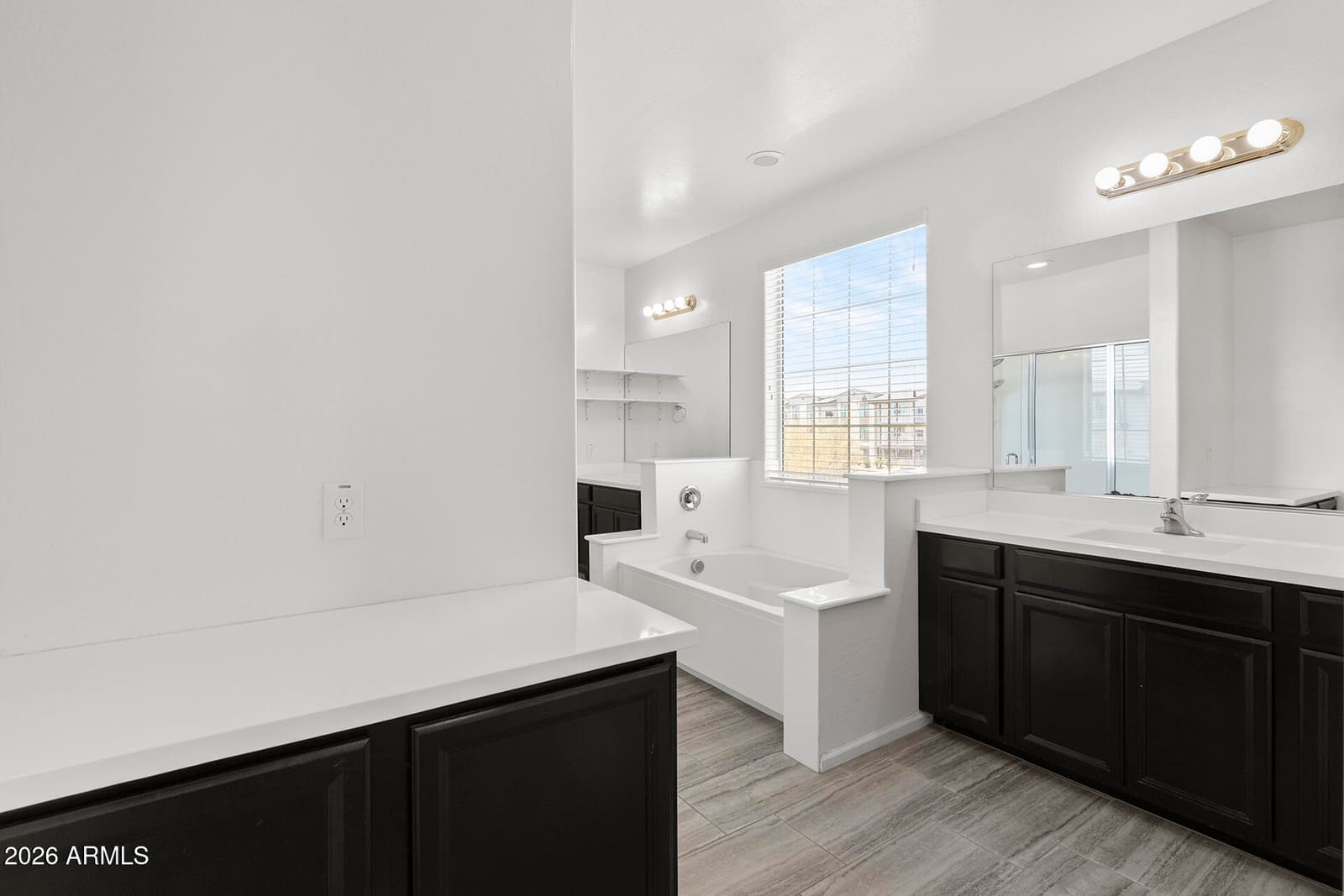 130 N BAY Drive, Gilbert, AZ 85233 — photo 48 of 71