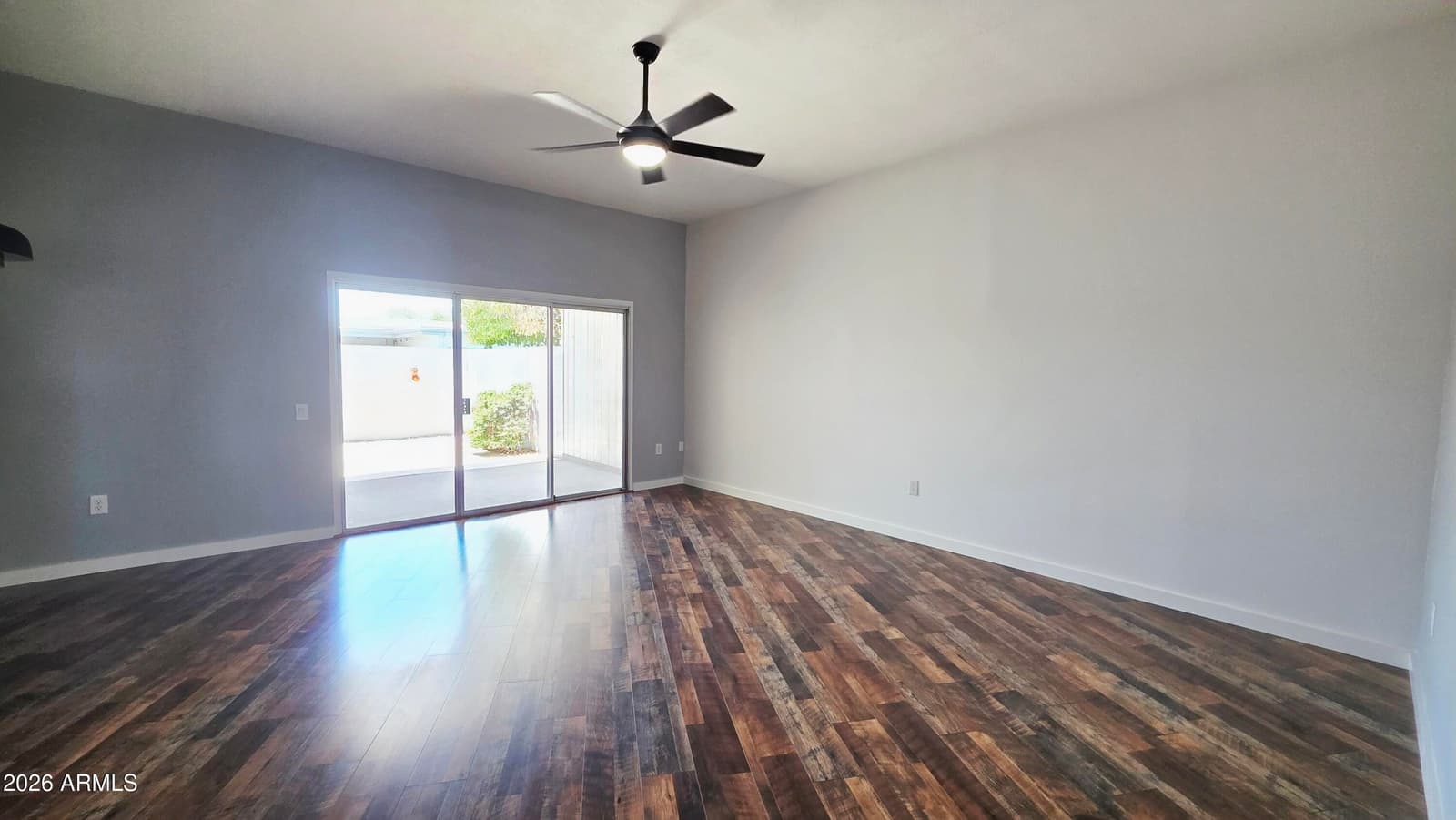 10546 W PALMERAS Drive, Sun City, AZ 85373 — photo 12 of 26