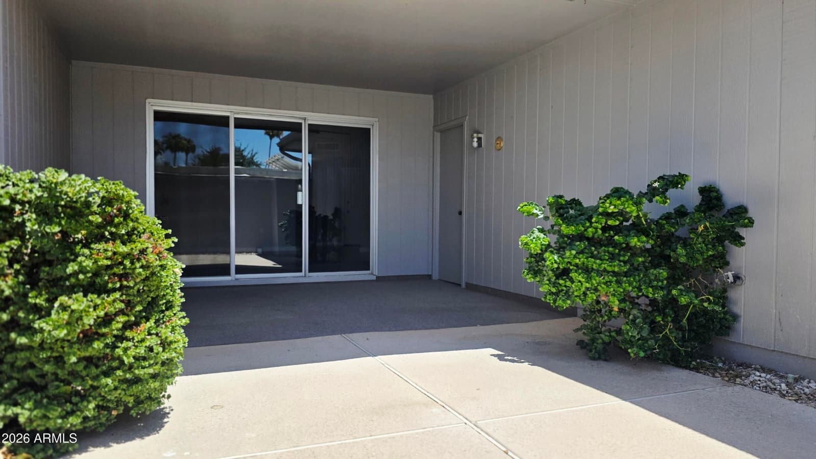 10546 W PALMERAS Drive, Sun City, AZ 85373 — photo 25 of 26
