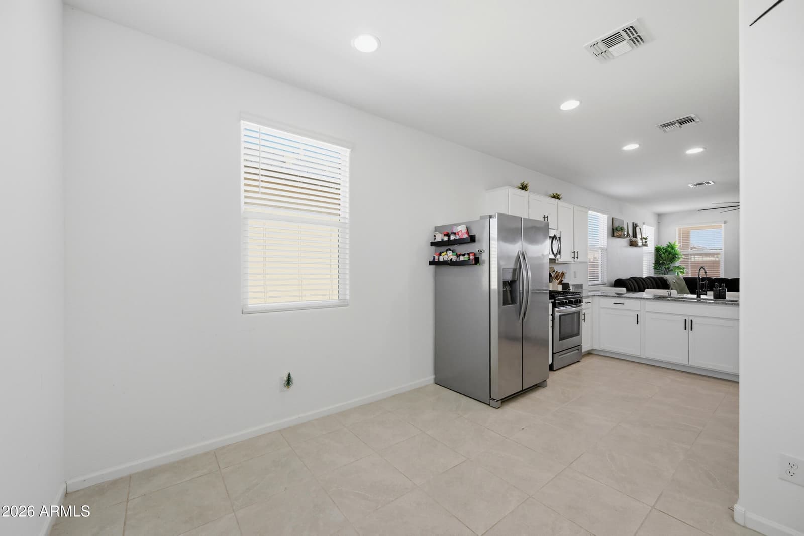 4325 E PAYTON ANNE Lane, San Tan Valley, AZ 85143 — photo 12 of 25