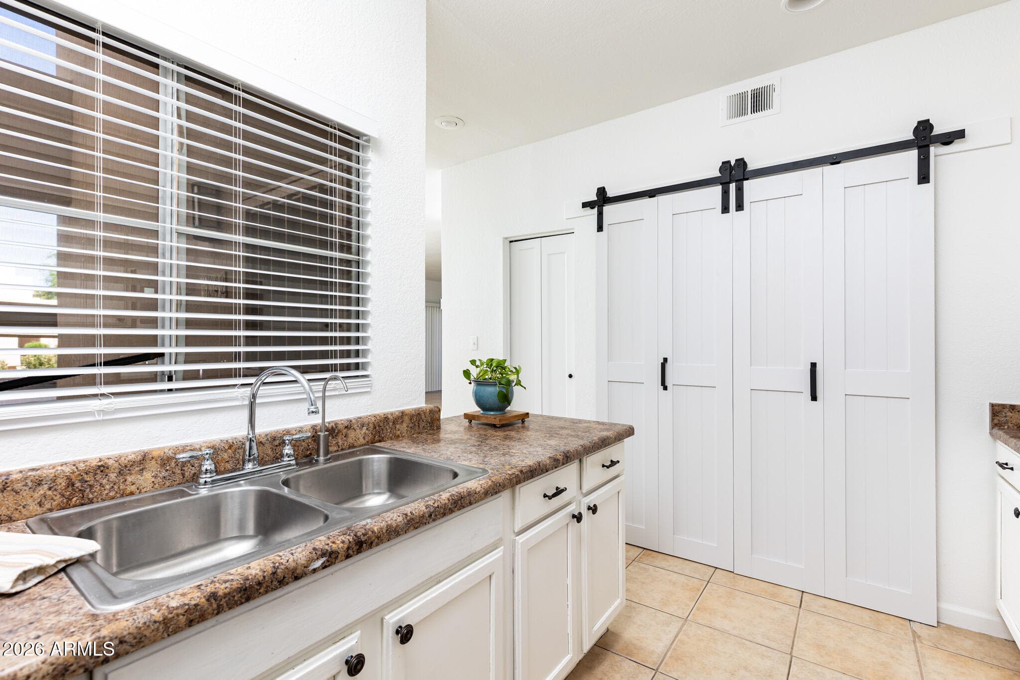 11333 N 92ND Street 1042, Scottsdale, AZ 85260 — photo 10 of 25