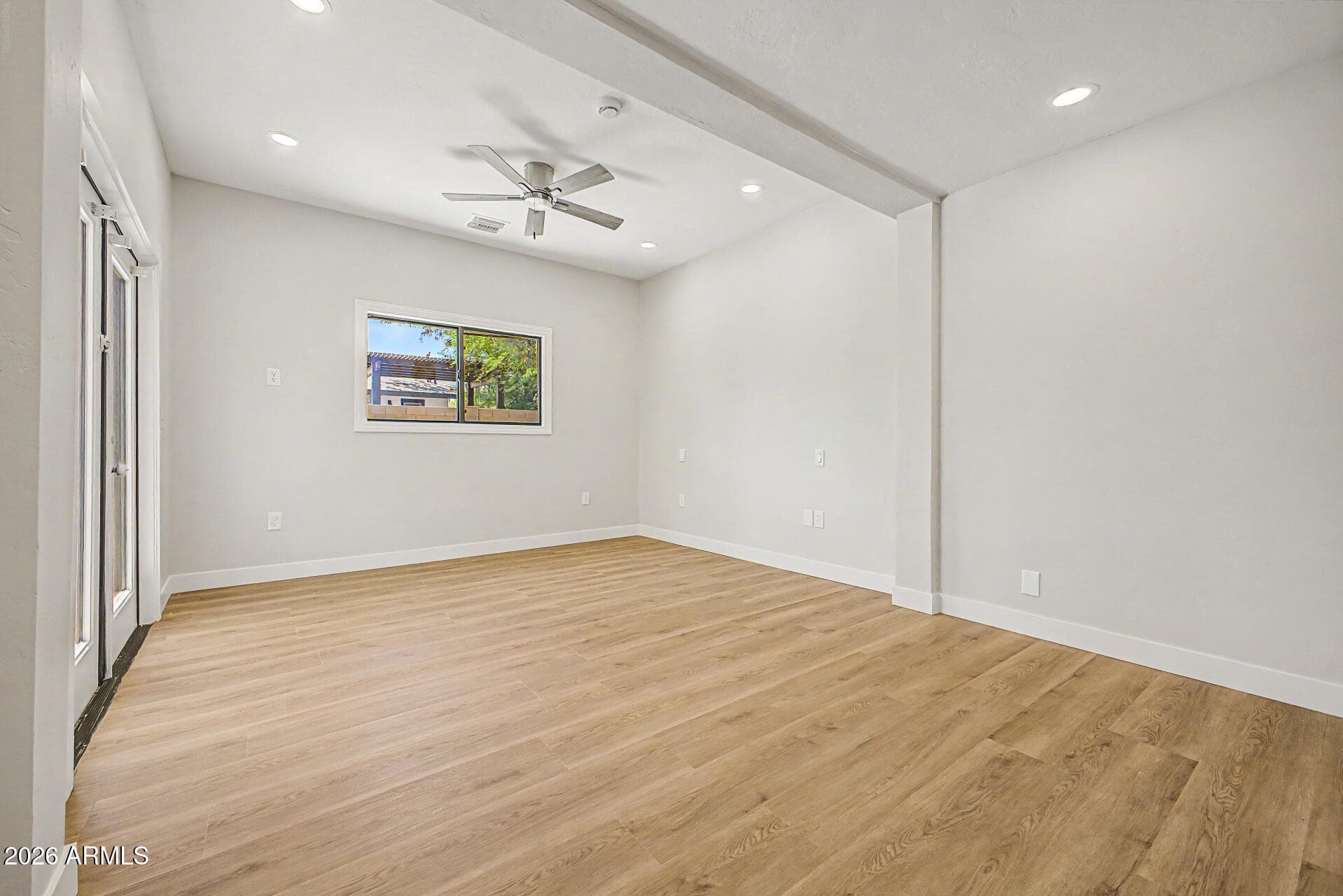 4101 E ALAN Lane, Phoenix, AZ 85028 — photo 15 of 43