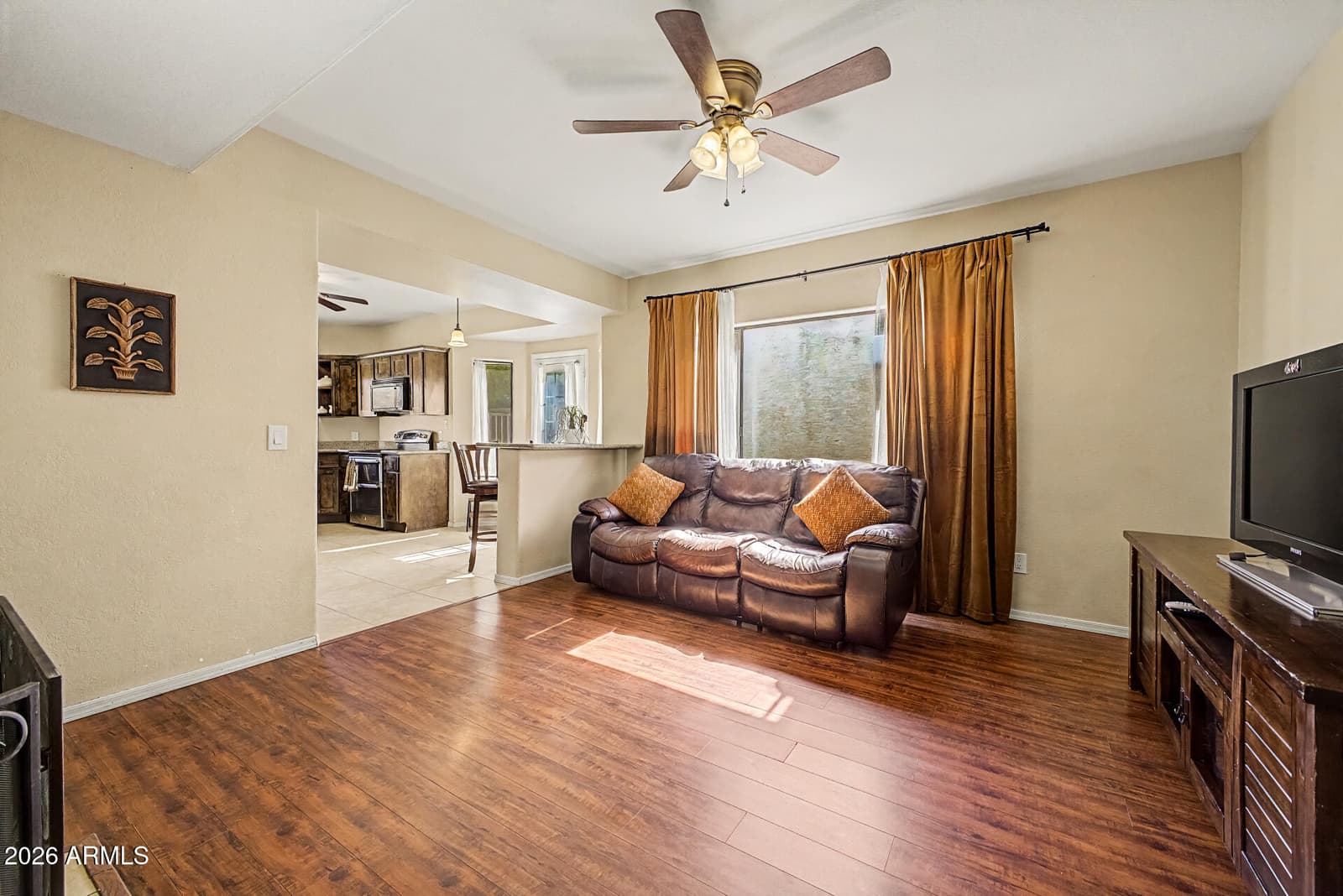 929 E MANOR Drive, Chandler, AZ 85225 — photo 13 of 51