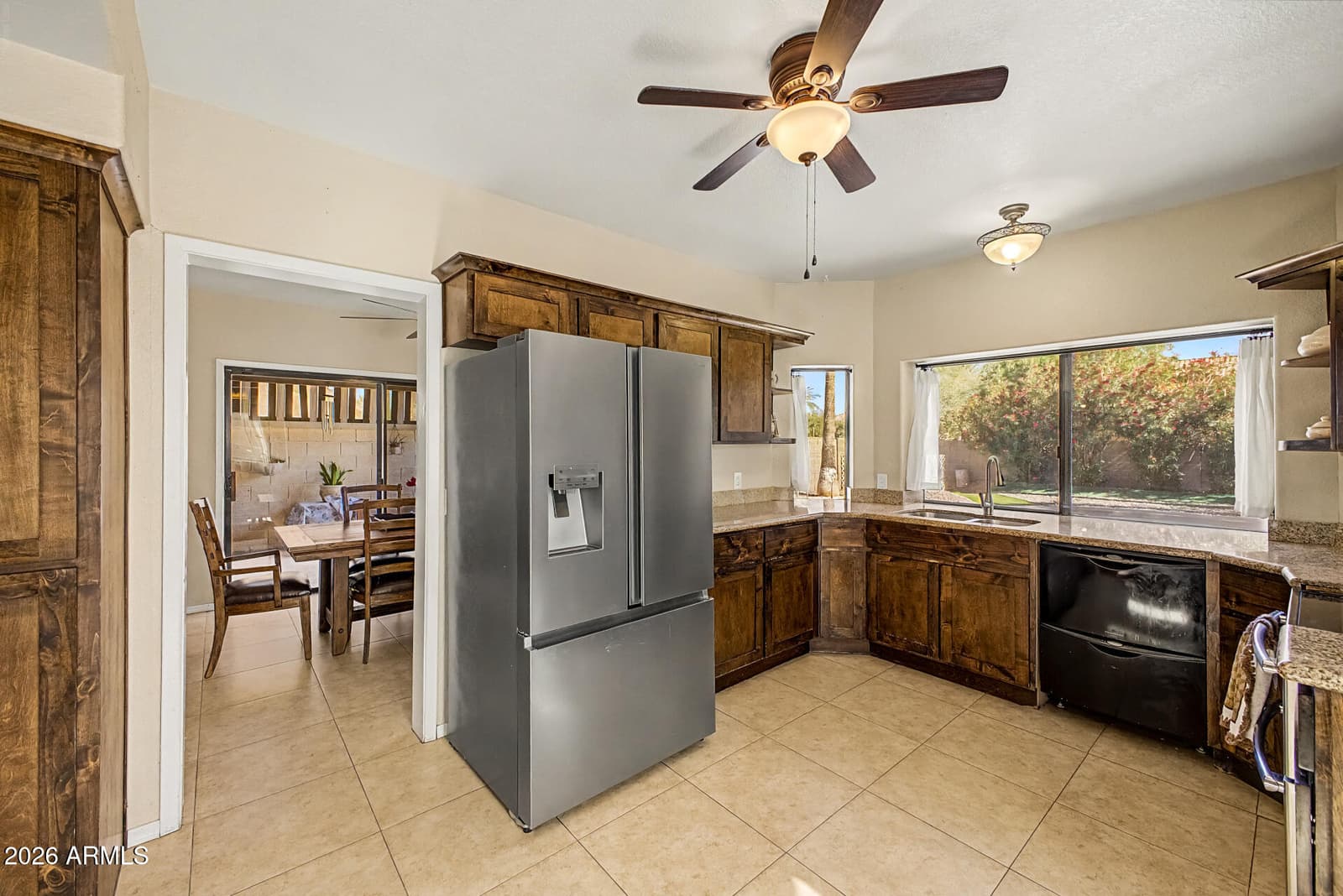 929 E MANOR Drive, Chandler, AZ 85225 — photo 21 of 51