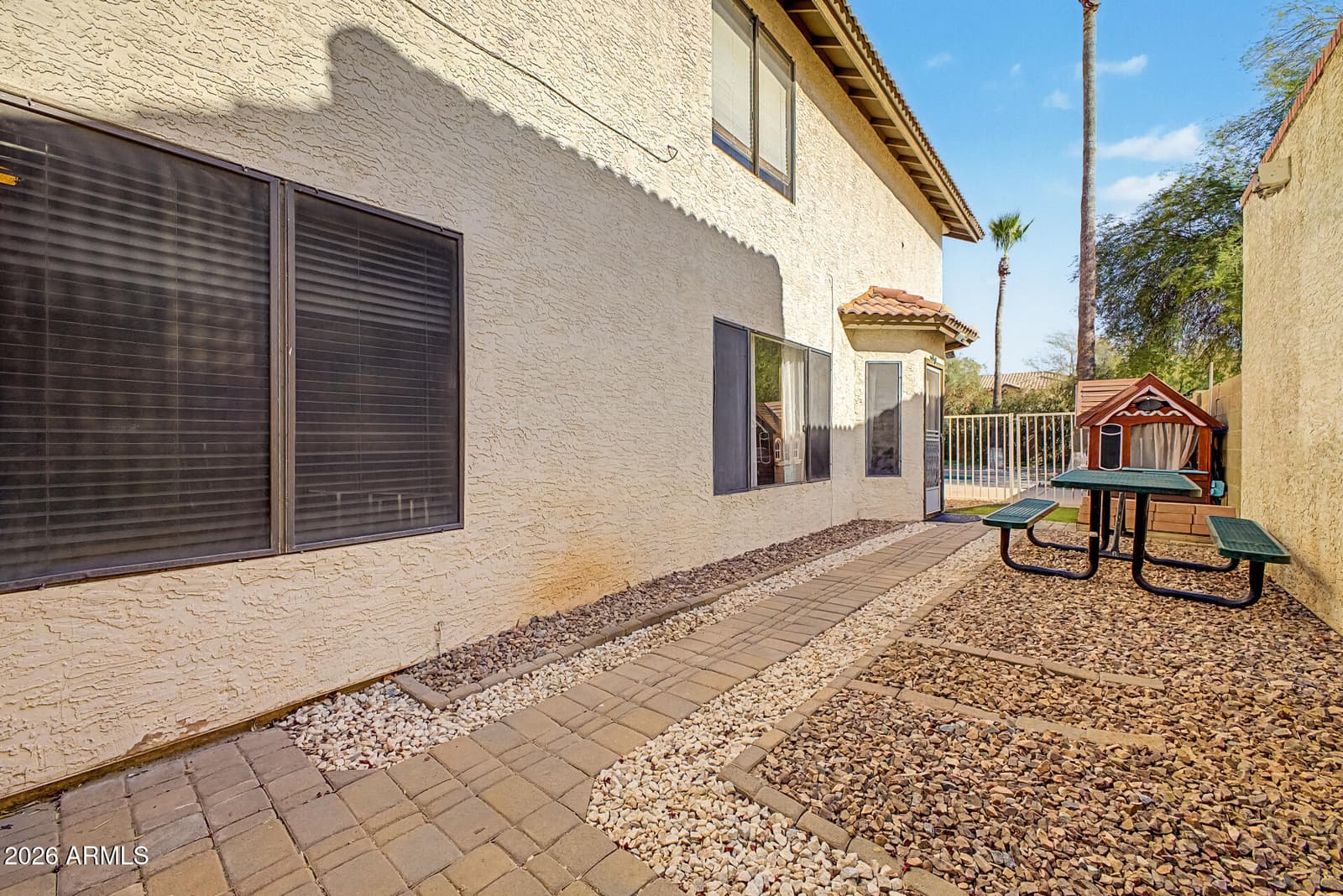 929 E MANOR Drive, Chandler, AZ 85225 — photo 40 of 51