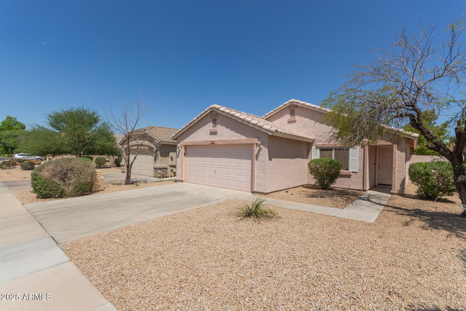 16228 W Larkspur Drive, Goodyear, AZ 85338 — photo 2 of 28