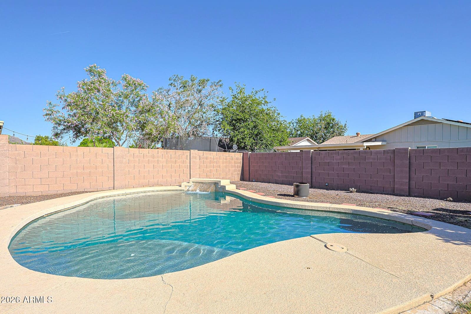 2327 W SUNNYSIDE Avenue, Phoenix, AZ 85029 — photo 21 of 27