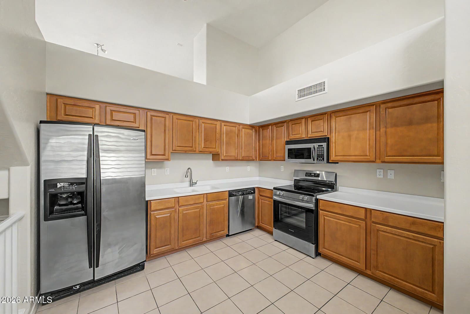 712 S BECK Avenue, Tempe, AZ 85281 — photo 11 of 32