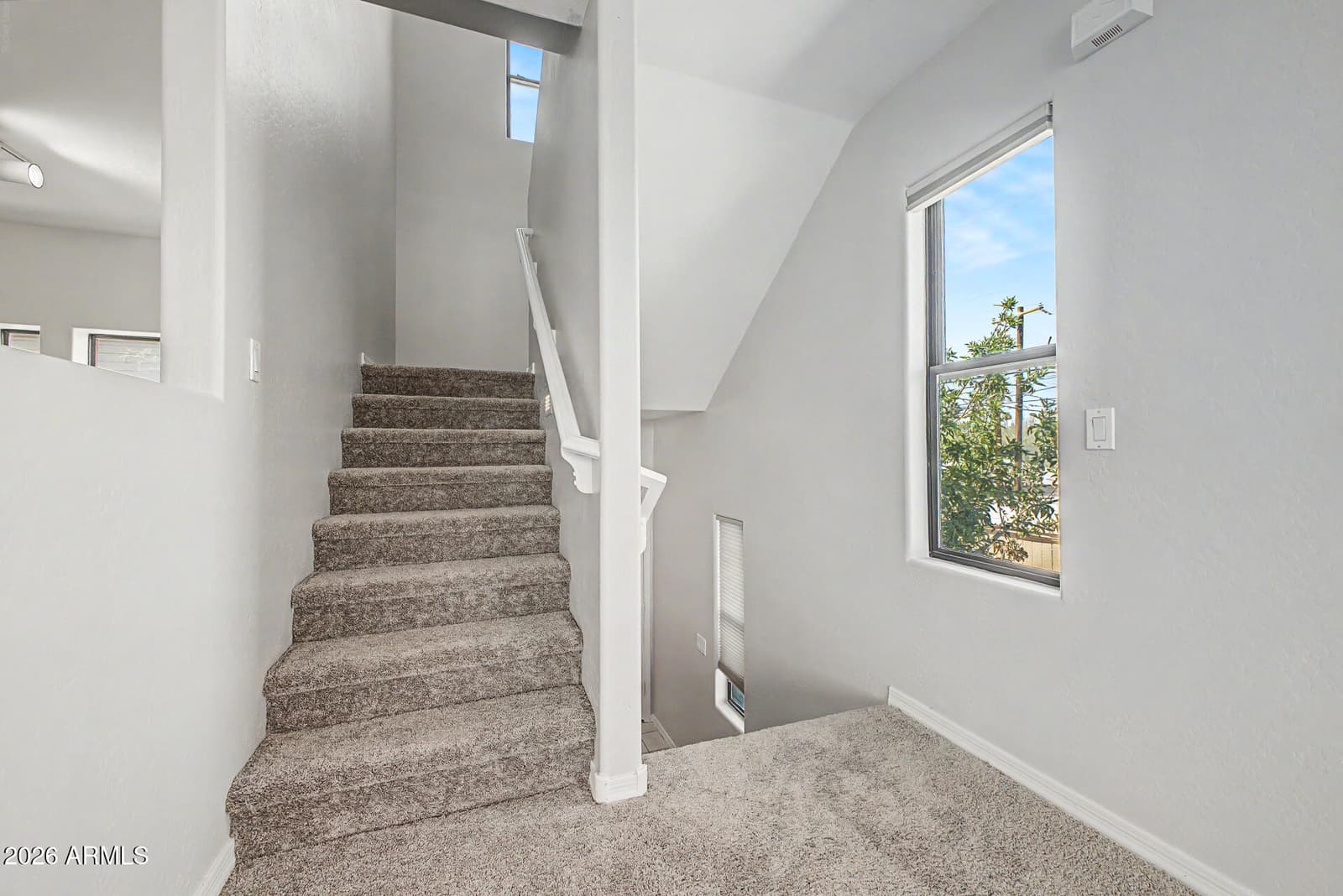 712 S BECK Avenue, Tempe, AZ 85281 — photo 14 of 32