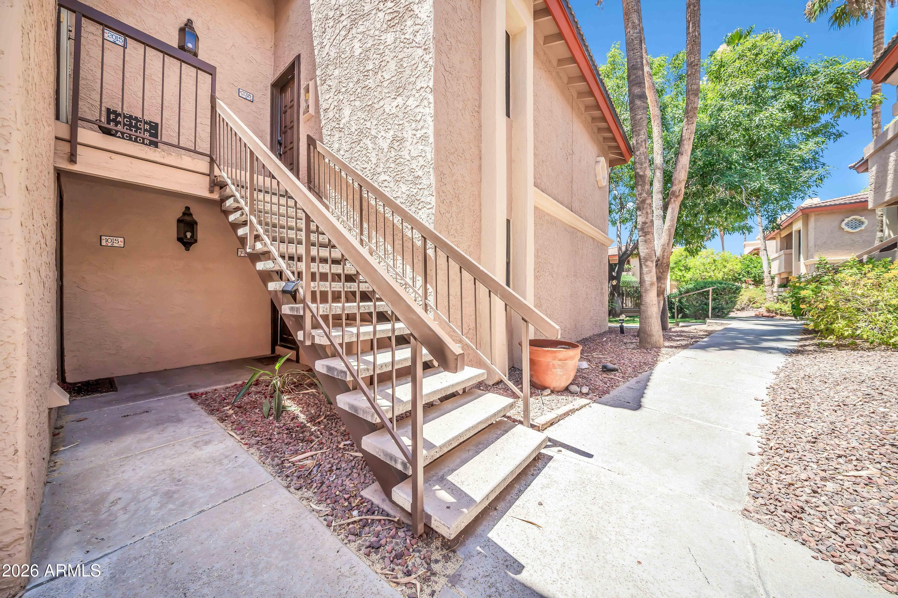10410 N CAVE CREEK Road 1018, Phoenix, AZ 85020 — photo 2 of 36