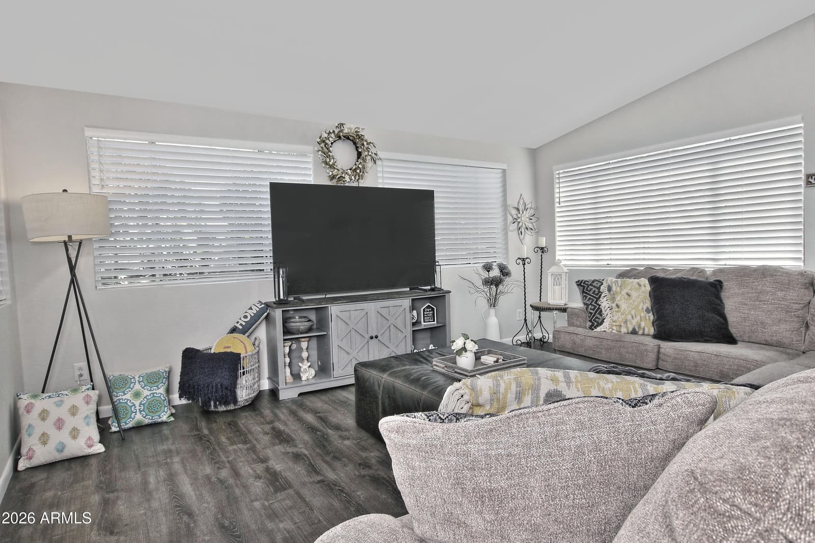 111 S GREENFIELD Road 557, Mesa, AZ 85206 — photo 4 of 38
